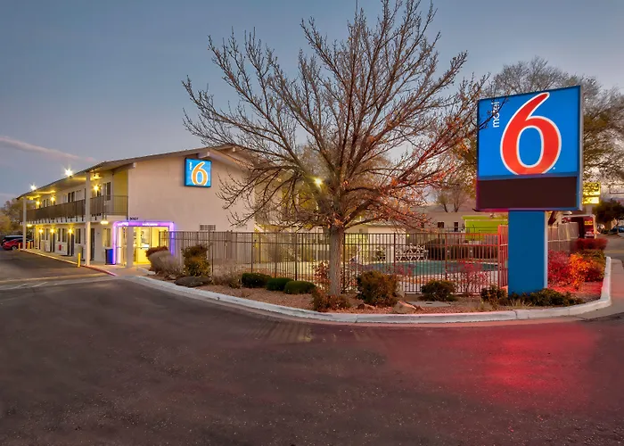 Motel 6 Santa Fe